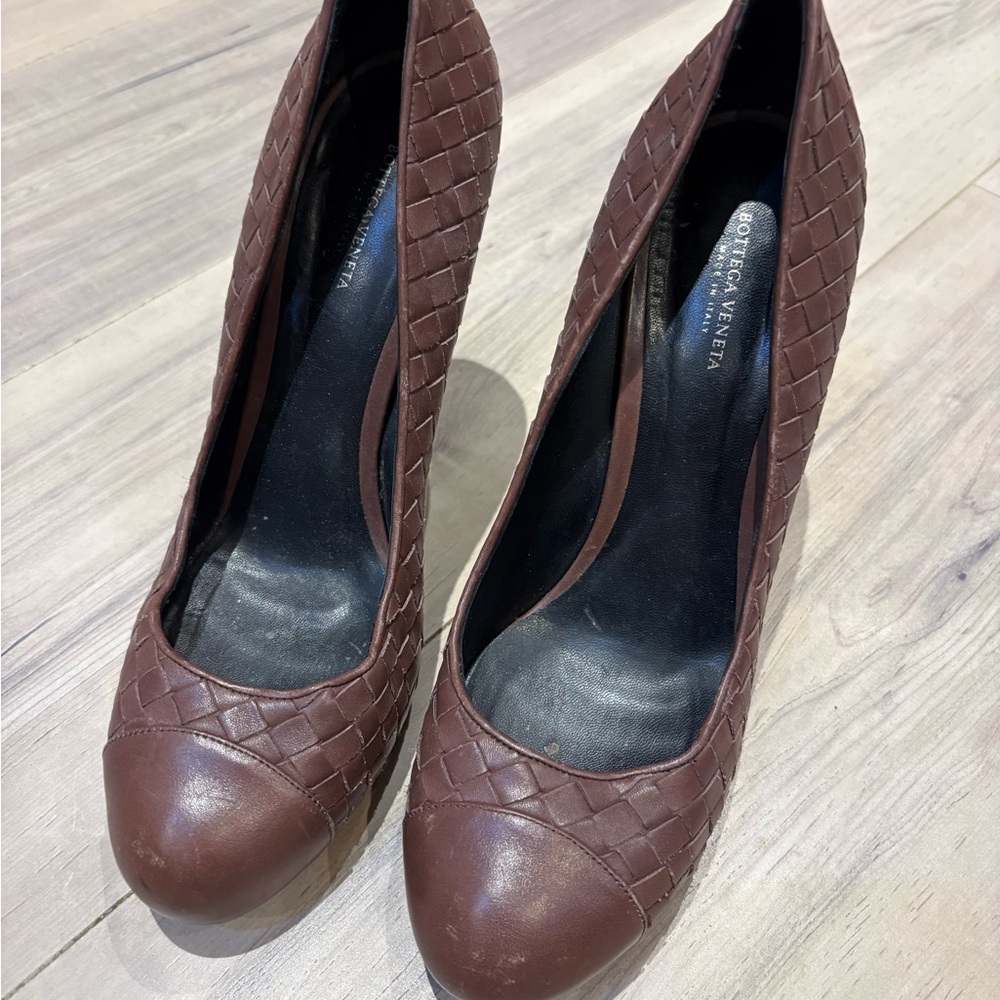 Bottega Veneta Dark Brown Woven Heels